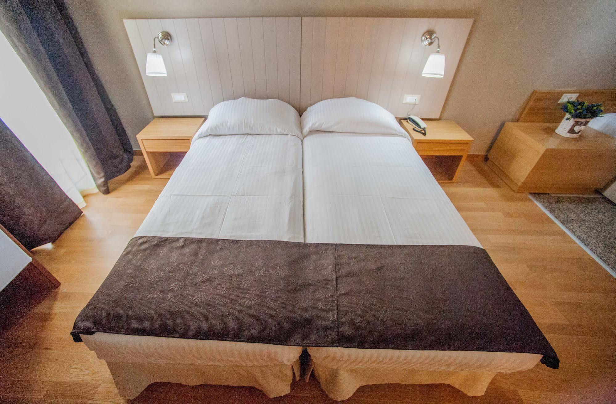 El Greco Hotel Ayos Nikolaos Dış mekan fotoğraf